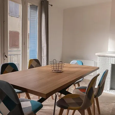 Le Grand Repu T4 Spacieux Renove, Centre-ville アパート